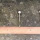 Large vintage wall coat rack with 5 brass and wood hooks – bistro