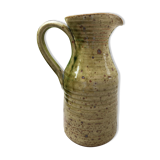 Vase ou pichet en grès beige vert signé pont igom bavil ?
