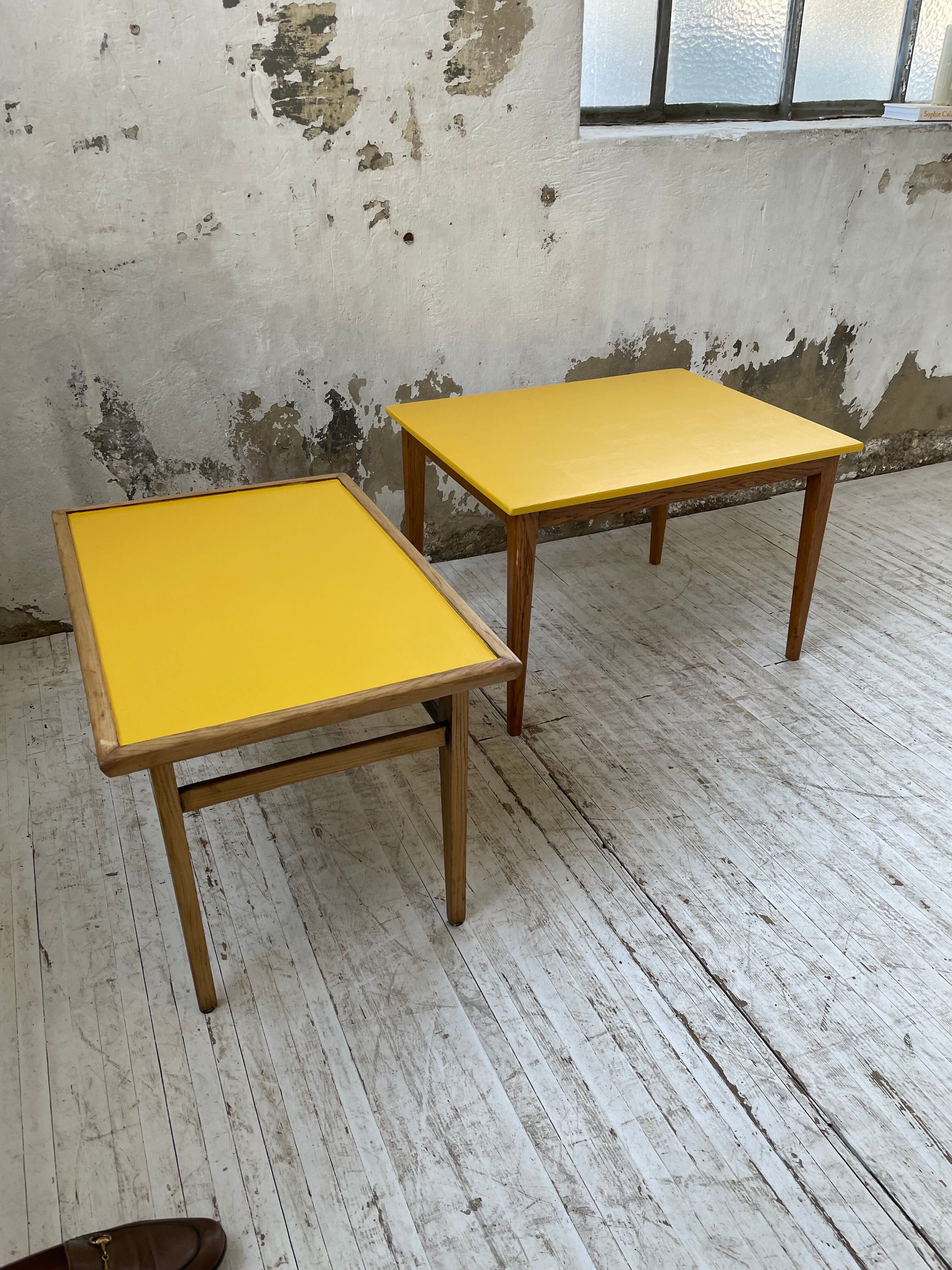 Duo de tables basses bois jaune