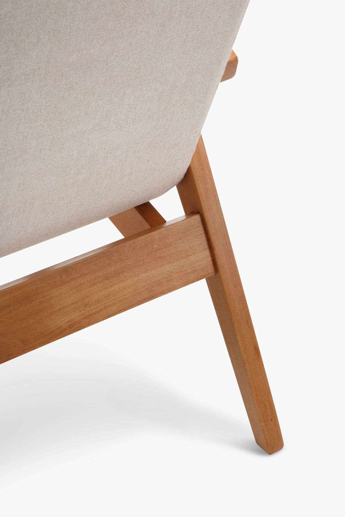 Pair of type 300-123 Puchaly armchairs