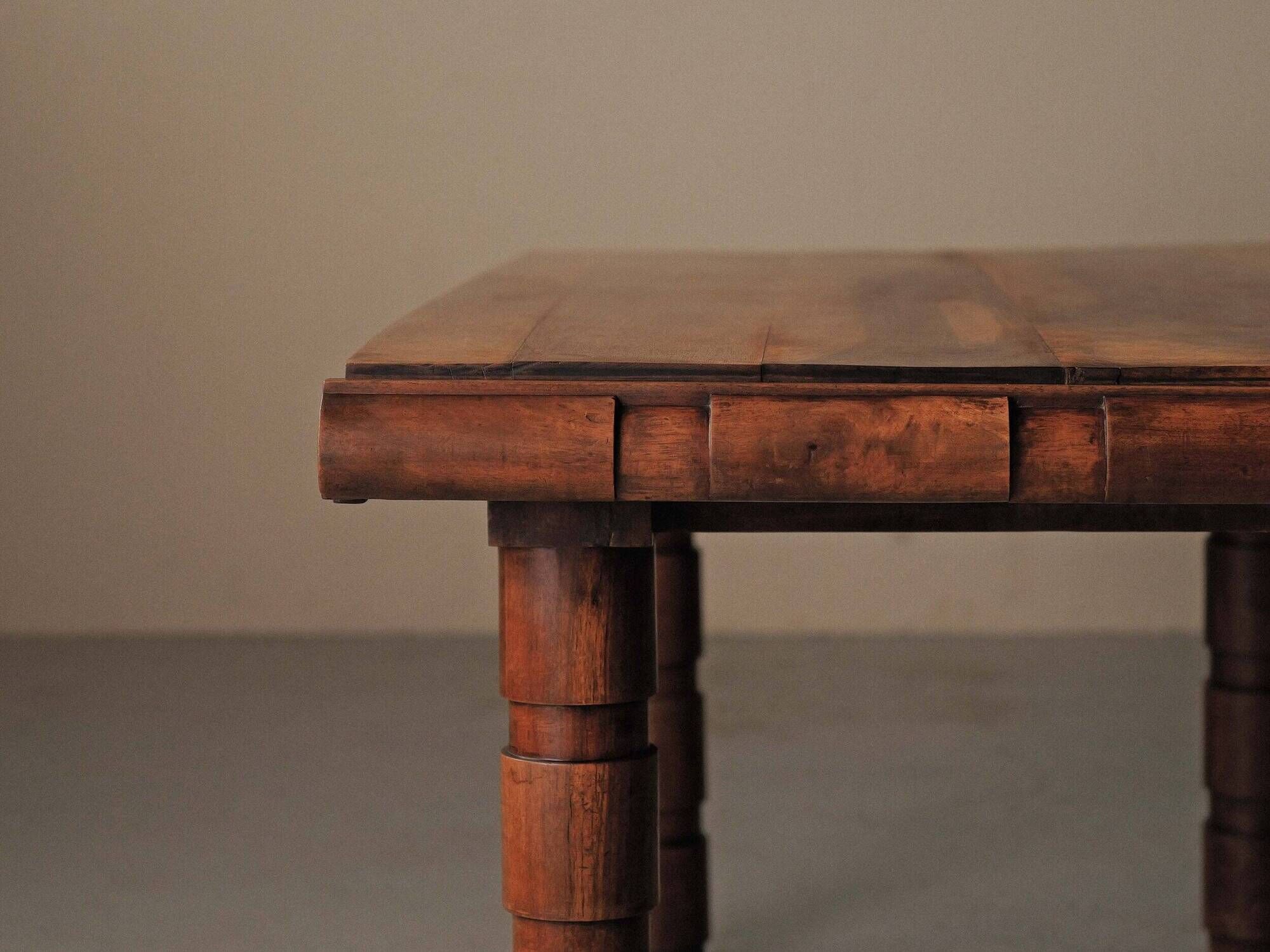 Modernist table in oak and walnut, France, Art Deco, circa 1940.