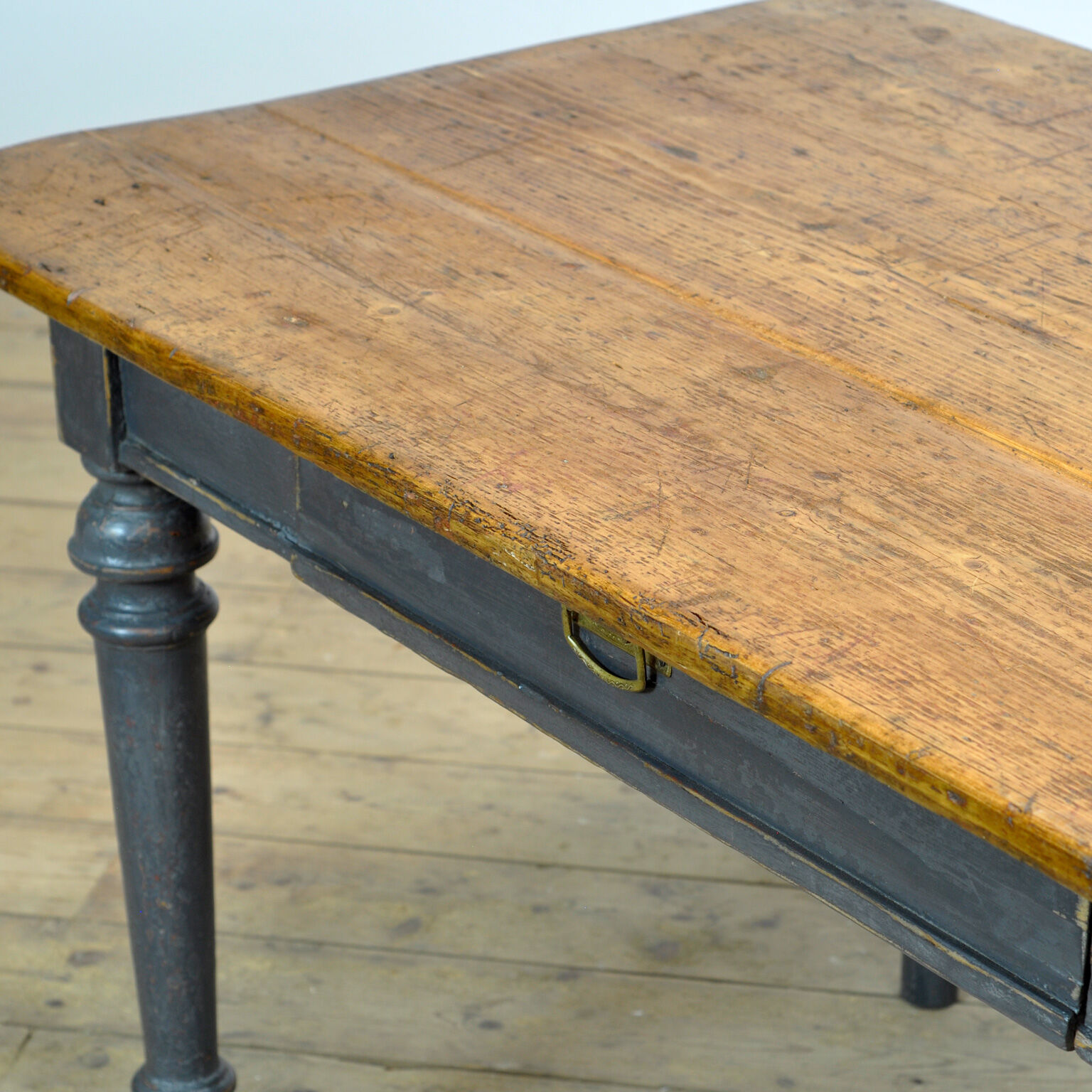 Pine farmers table, 1900's