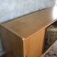 Enfilade vintage chêne clair pieds compas