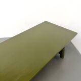 Glossy olive green lacquered dining table — DLG Georges Robert, Circa 1970