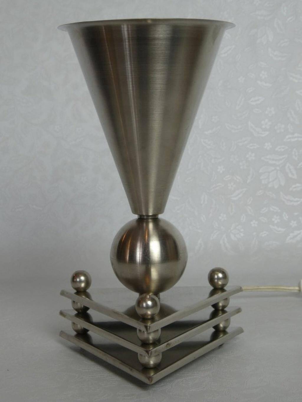 Paire de lampes de chevet cubistes