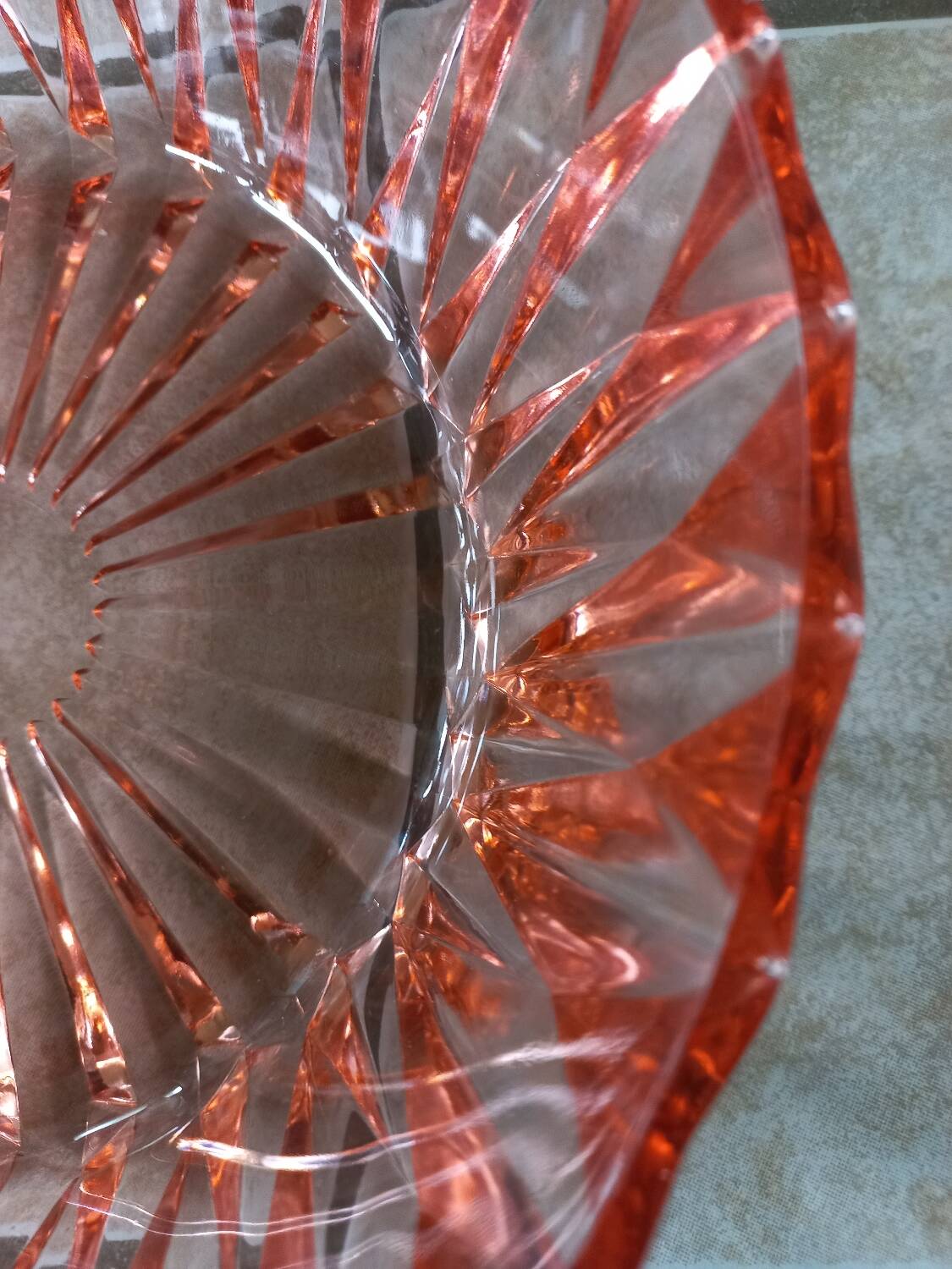 Chiseled pink glass salad bowl