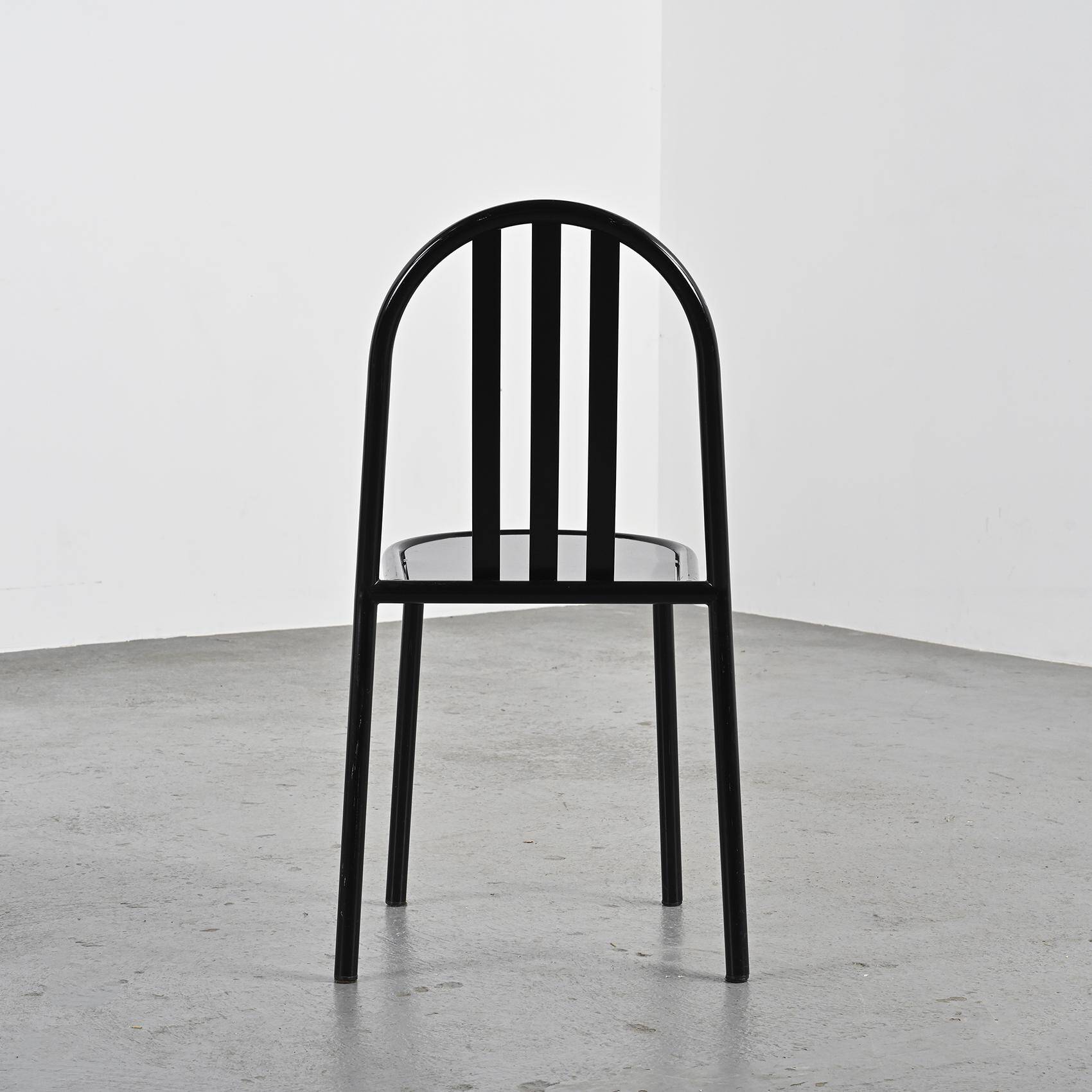 Suite de 4 chaises Modèle 222 par Robert Mallet-Stevens