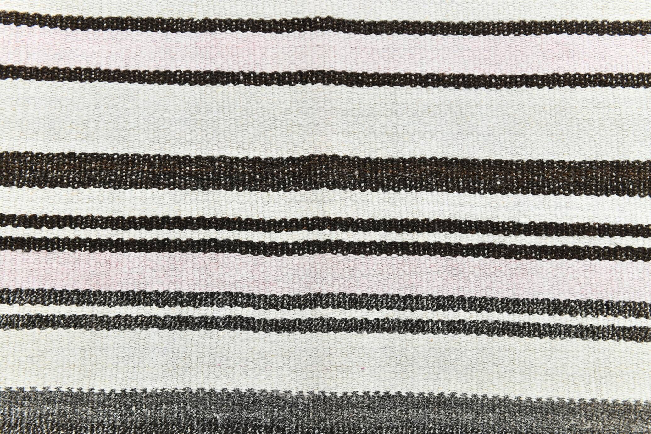 Kilim Turc Vintage Rayé Blanc et Brun, Tapis Bohème Tissé Main,175x220Cm