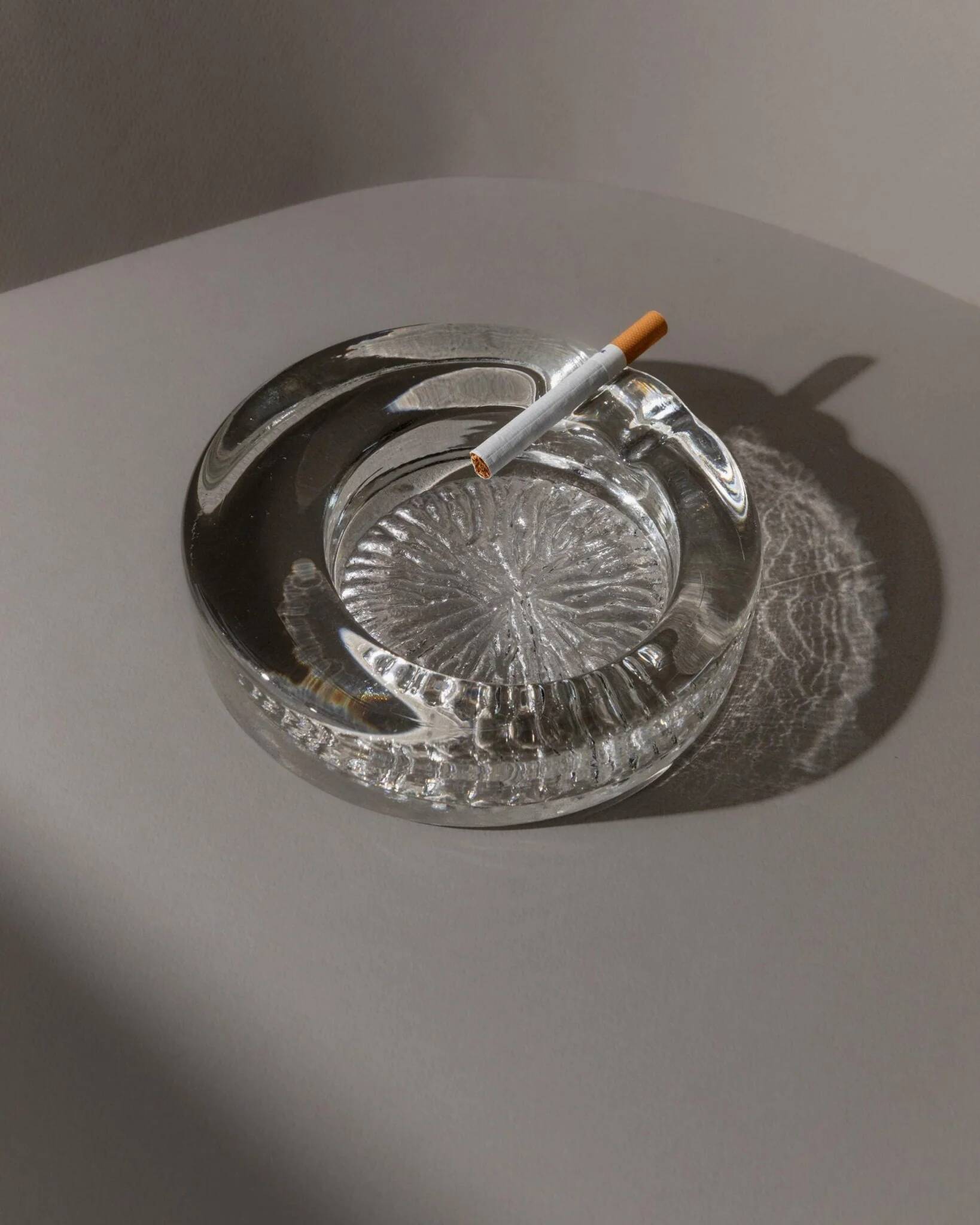 Transparent Murano Glass Ashtray with Asymmetric Thick Rim, 1970s Italian Retro Table Decor