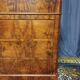 Commode Louis Philippe en ronce de noyer XIXème