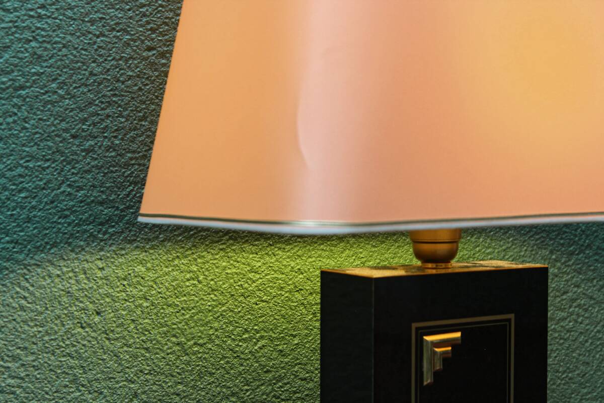 Vintage 80s lamp