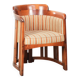 Concevoir une chaise de côté/de salle à manger avec un magnifique revêtement en tissu jaune luxueux.