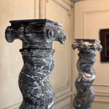 Paire De Colonnes Torsadées En Marbre Gris Des Ardennes, Vers 1880
