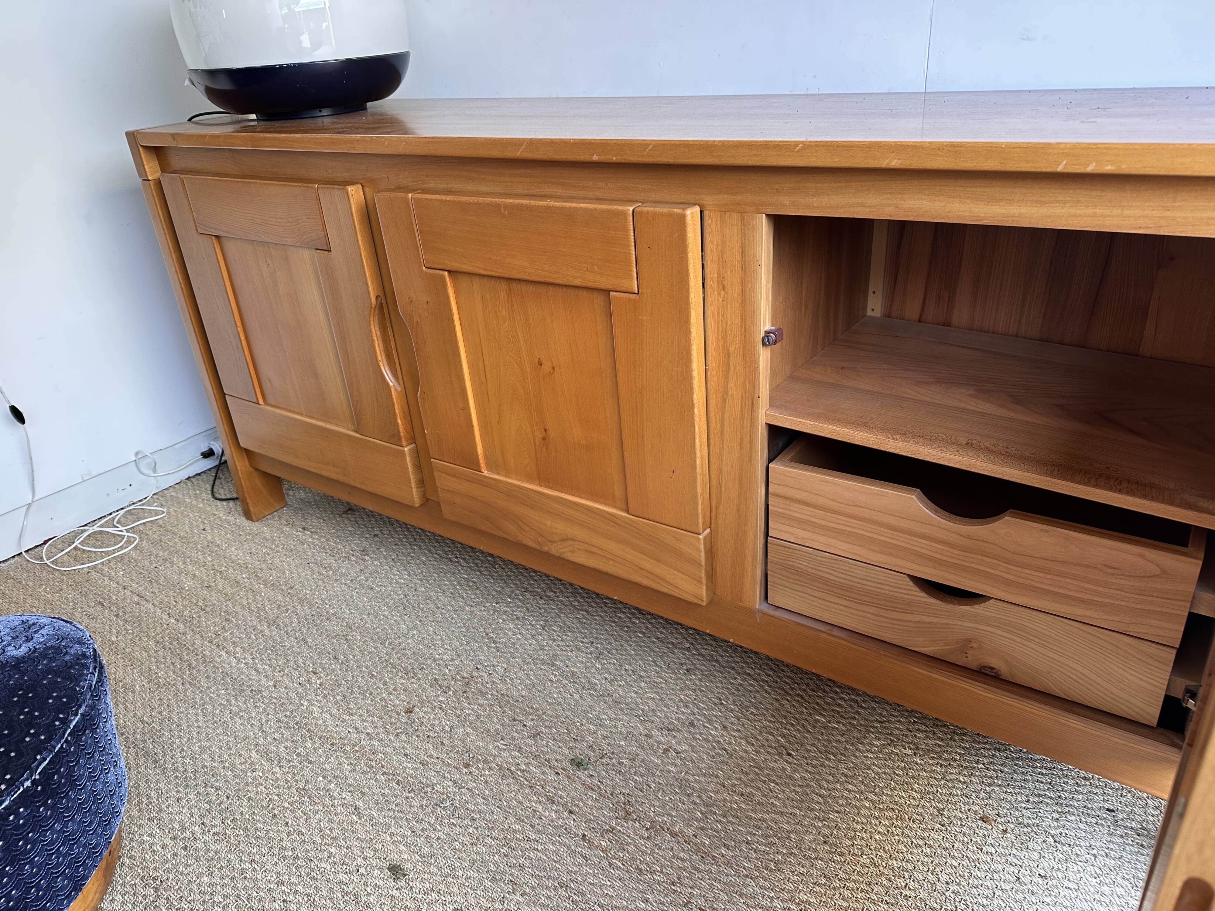 Enfilade in the style of Regain house.
