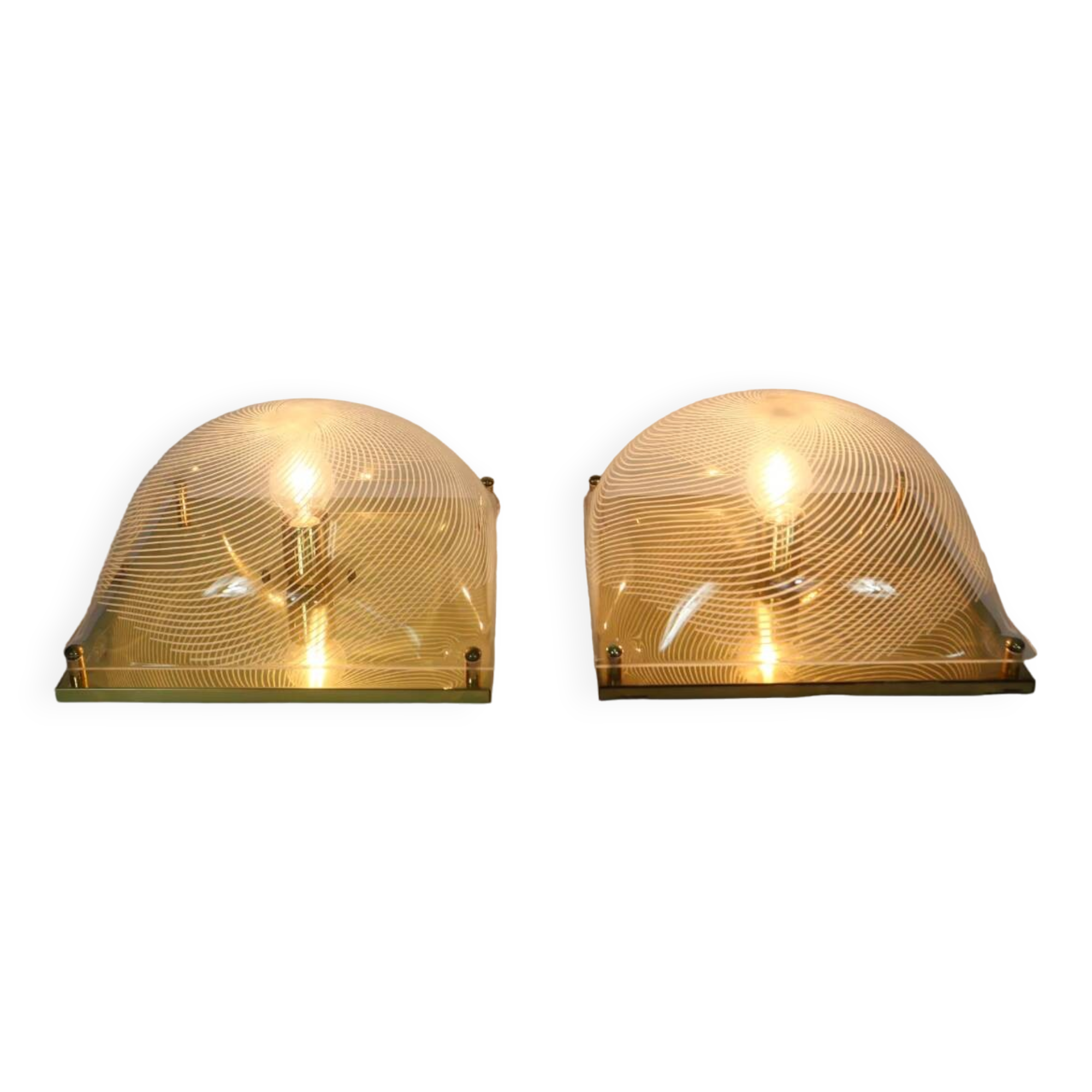 Pair of 80s sconces, white spiral decoration.