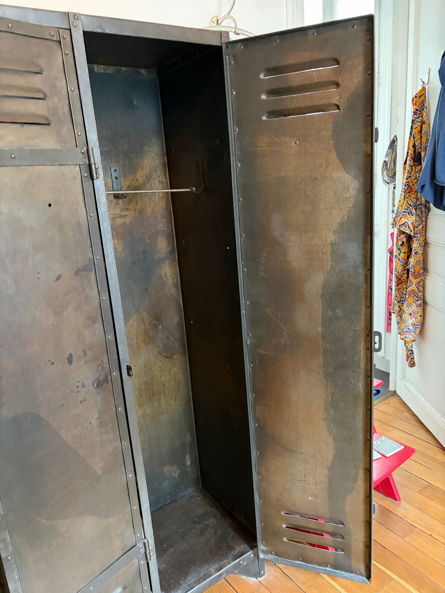 Armoire vestiaire métallique