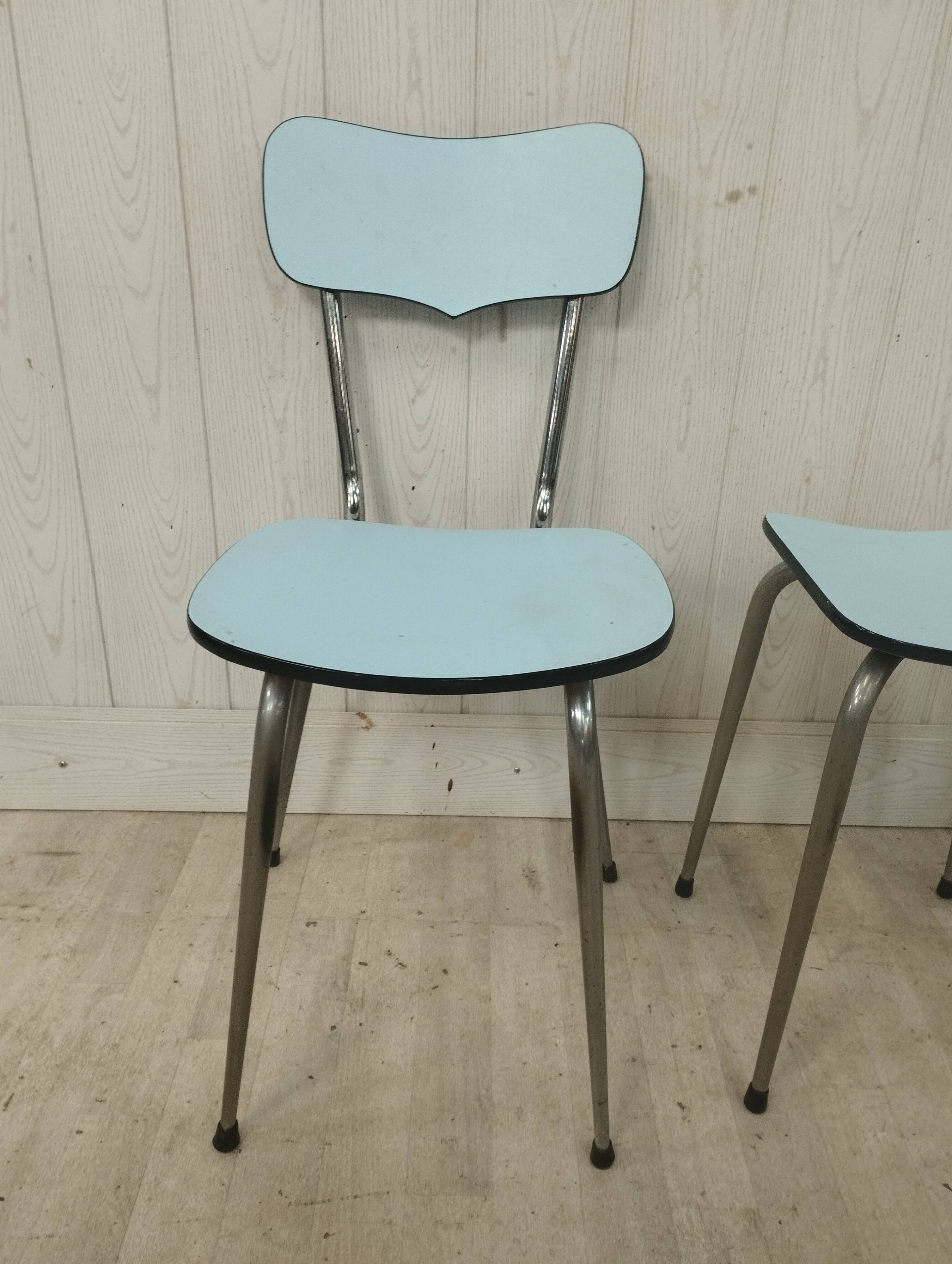 Blue formica table 2 chairs 1 mdj stool