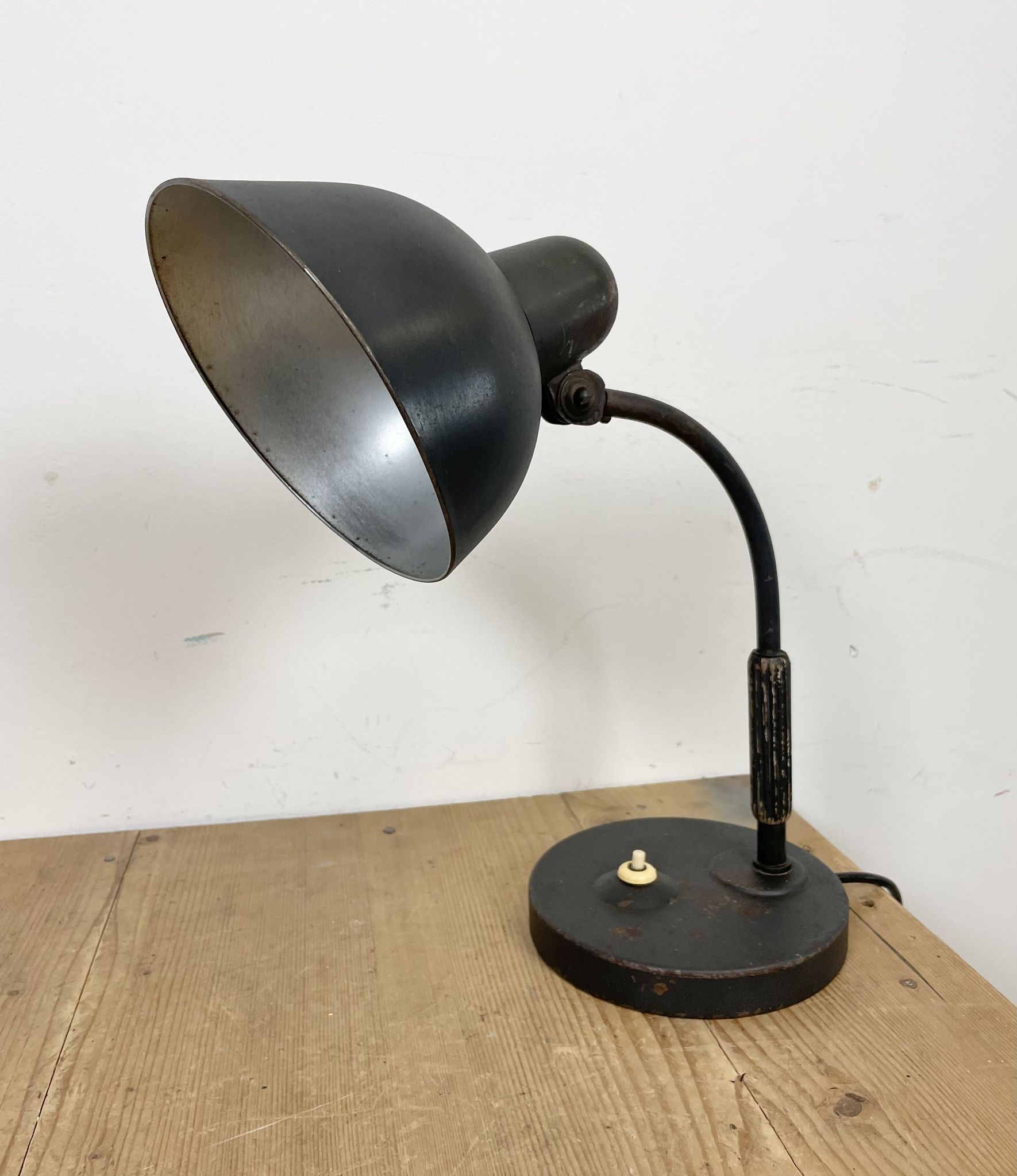 Lampe de table industrielle noire de Siemens, années 1930