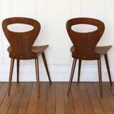 Suite of two Baumann Fourmi chairs