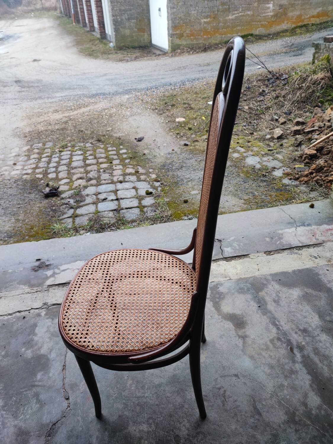 Set of 5 Thonet Long John chairs