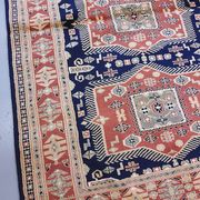 Tapis d'orient entièrement fait à la main "karachi" 191x127cm