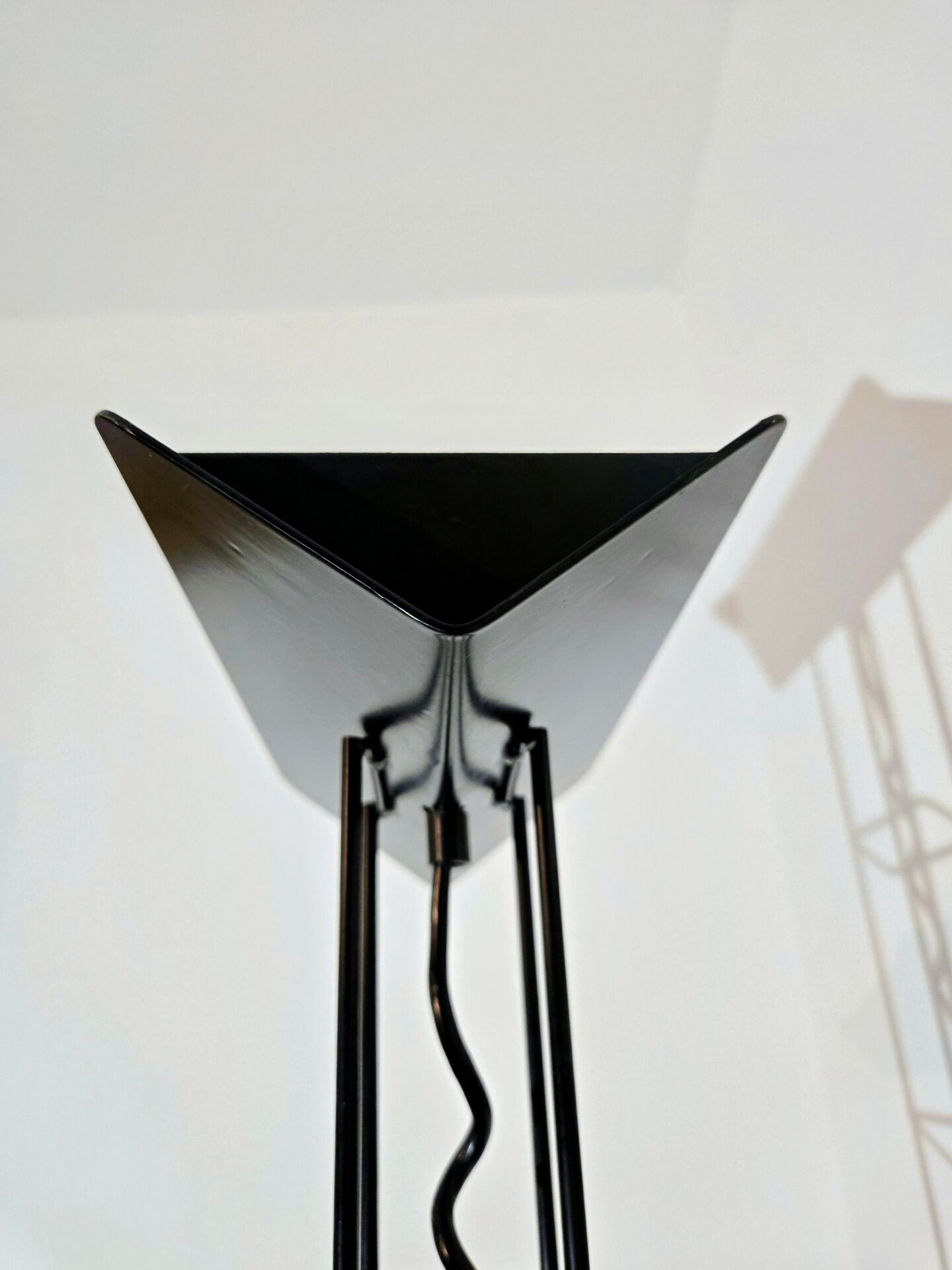 Postmodern halogen floor lamp from the 1980s - Italian style