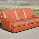 Canapé "space age". Cuir fauve. Circa 1970