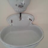 Fountain has enamelled water