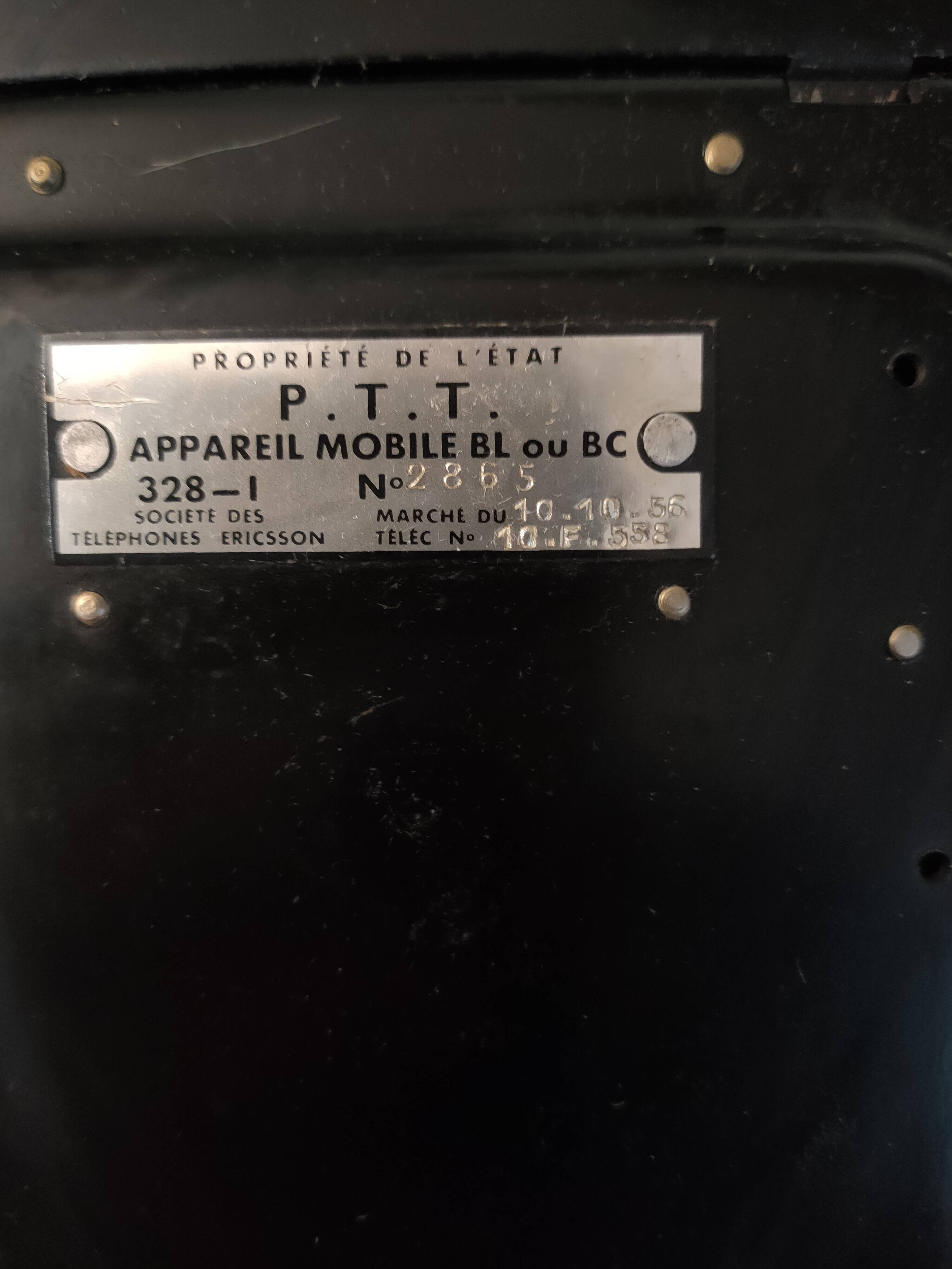 telephone from the 50s in black bakelite