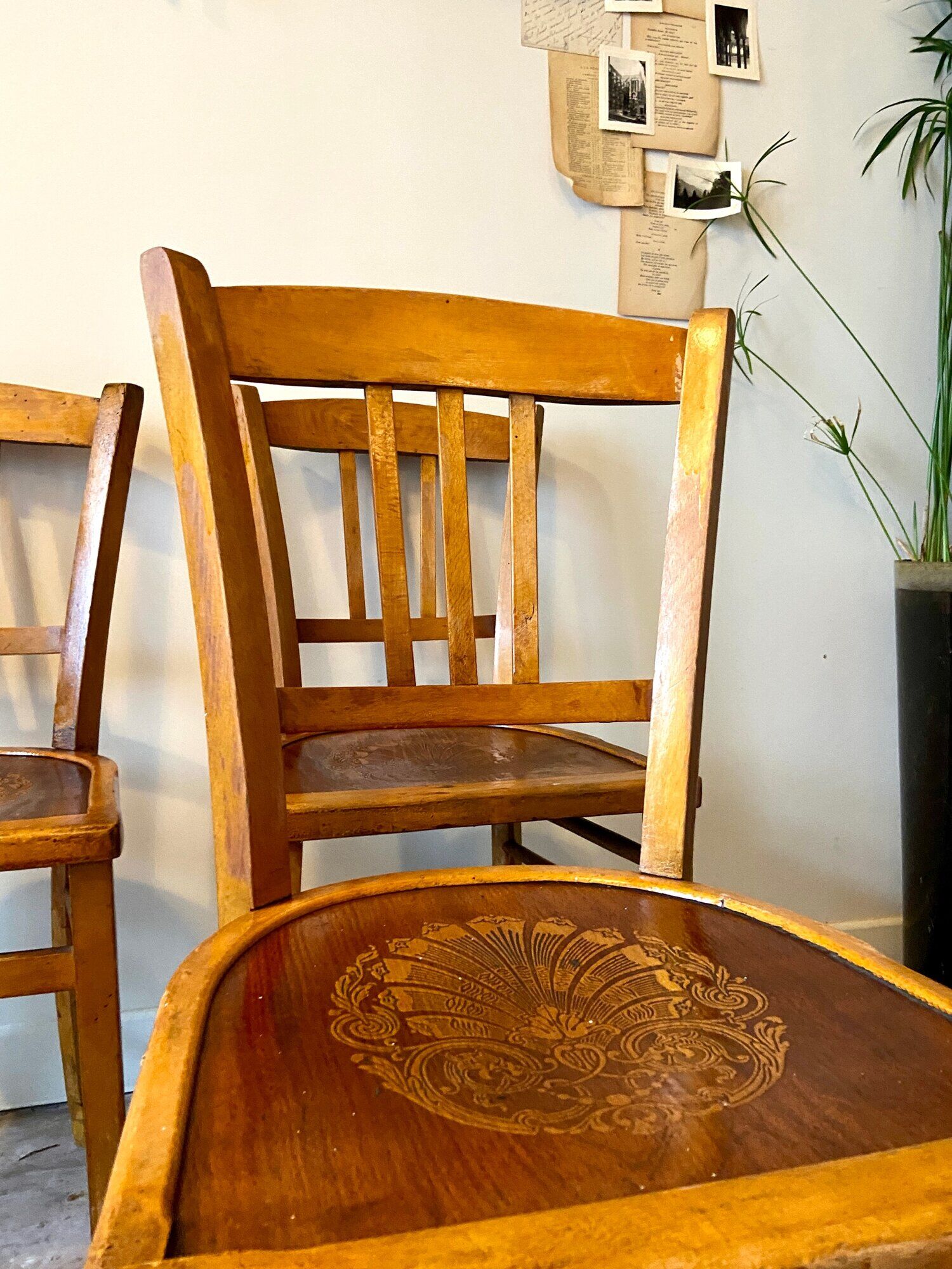 4 bistro chairs in light beech
