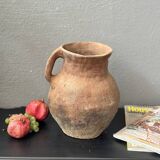 Poterie d’argile turque vintage, récipient en argile vieilli et antique / vase / petit