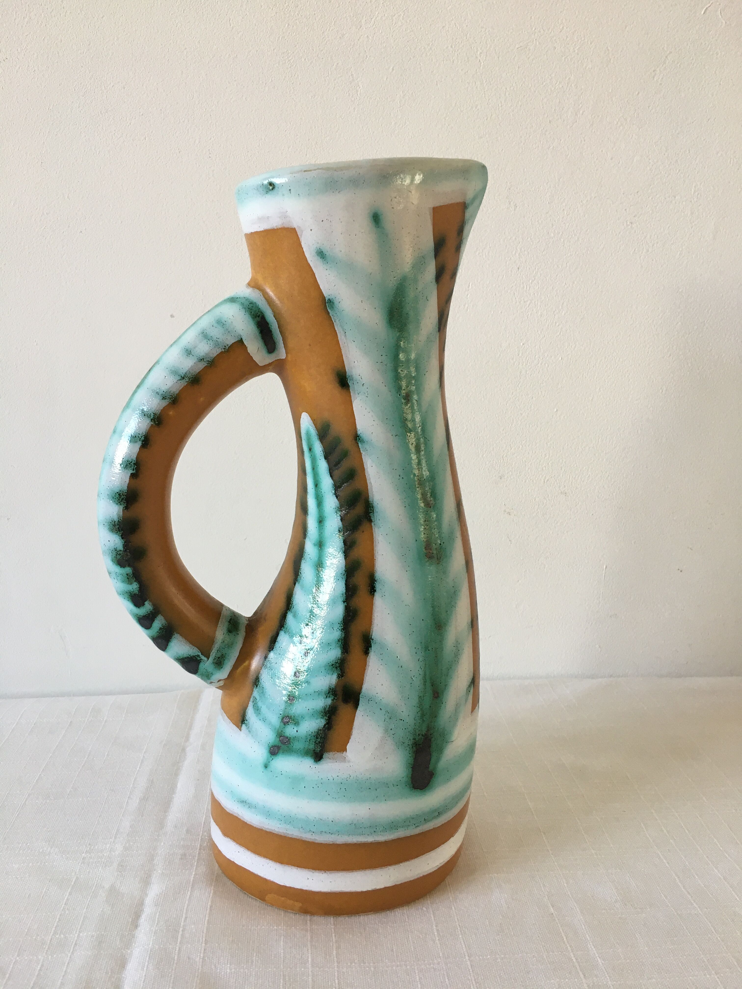 Pitcher Toul'Hoat Keraluc