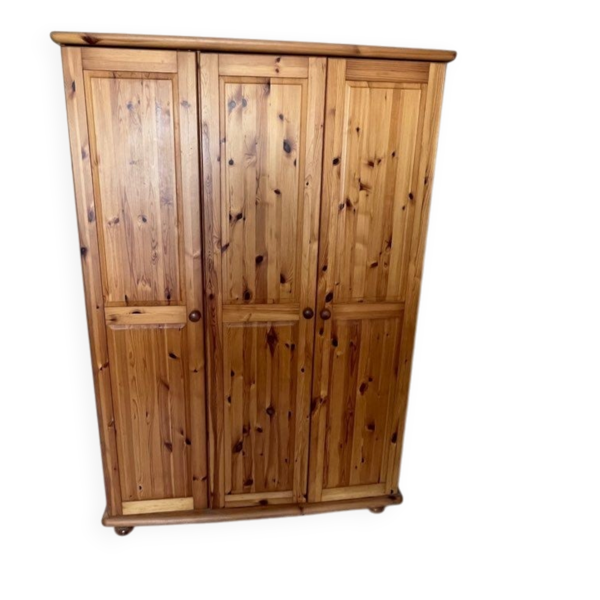 3-door wardrobe in solid pine (130x60x200 cm)