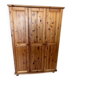 Armoire 3 portes en pin