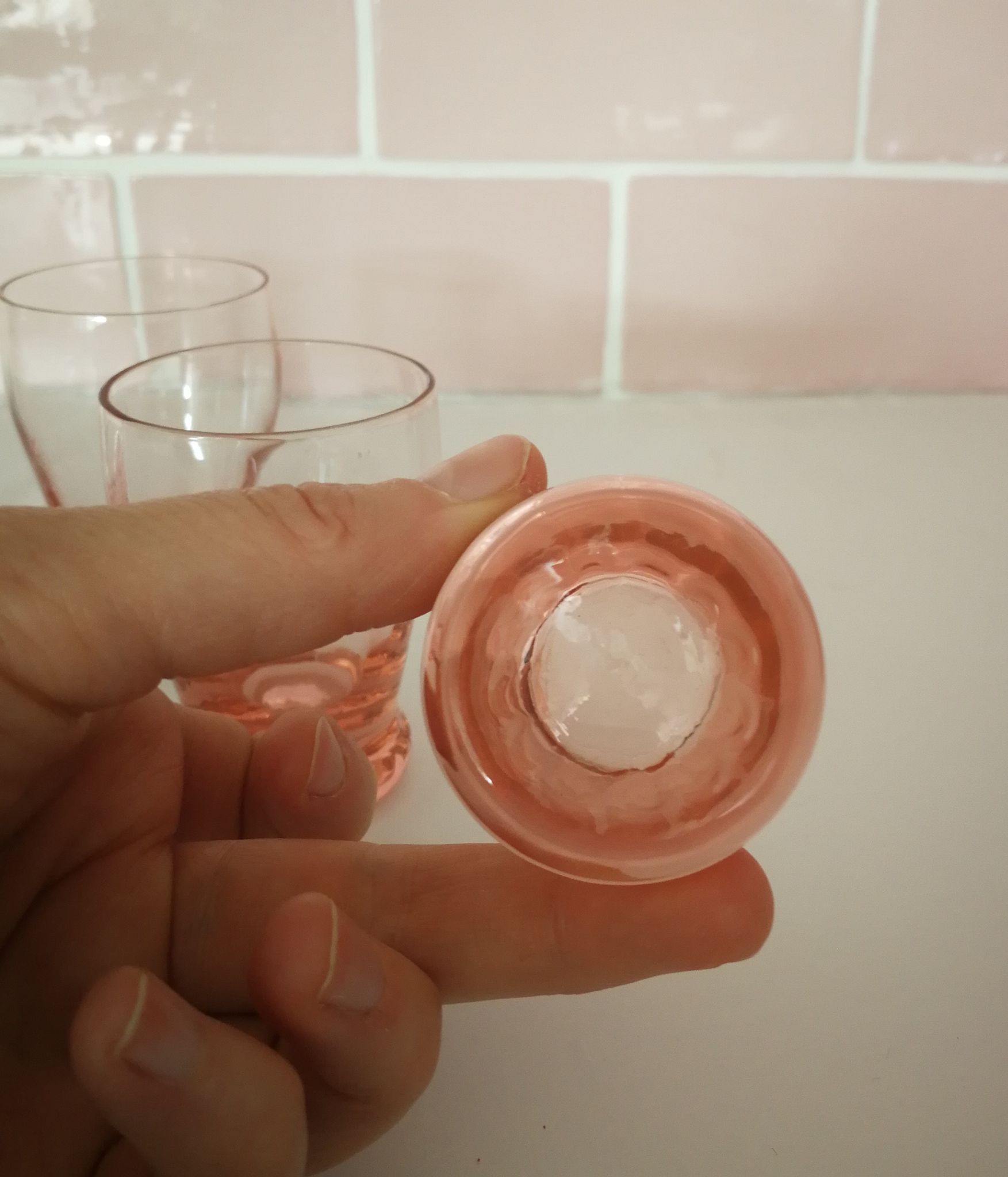 4 shots shoot Arcoroc in Rose Glass