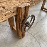 Old established console