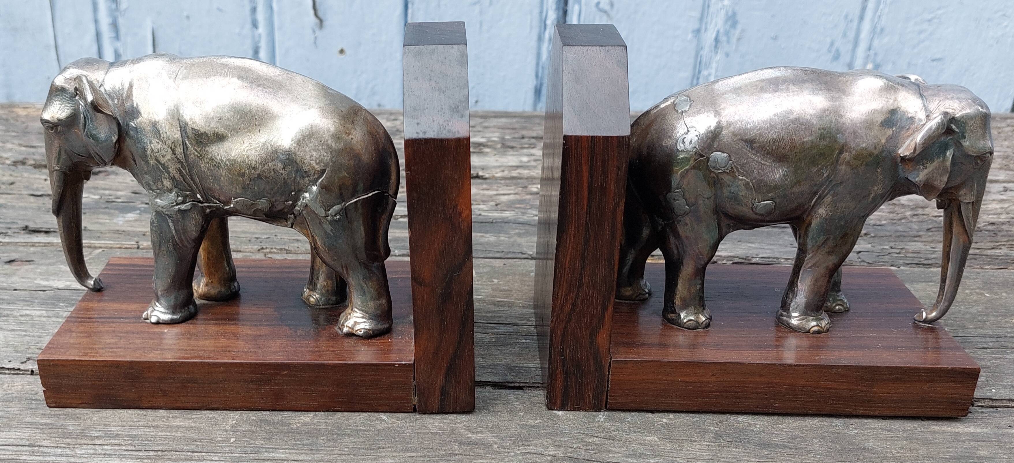 greenhouse book elephant in silver metal