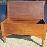 Trousseau chest