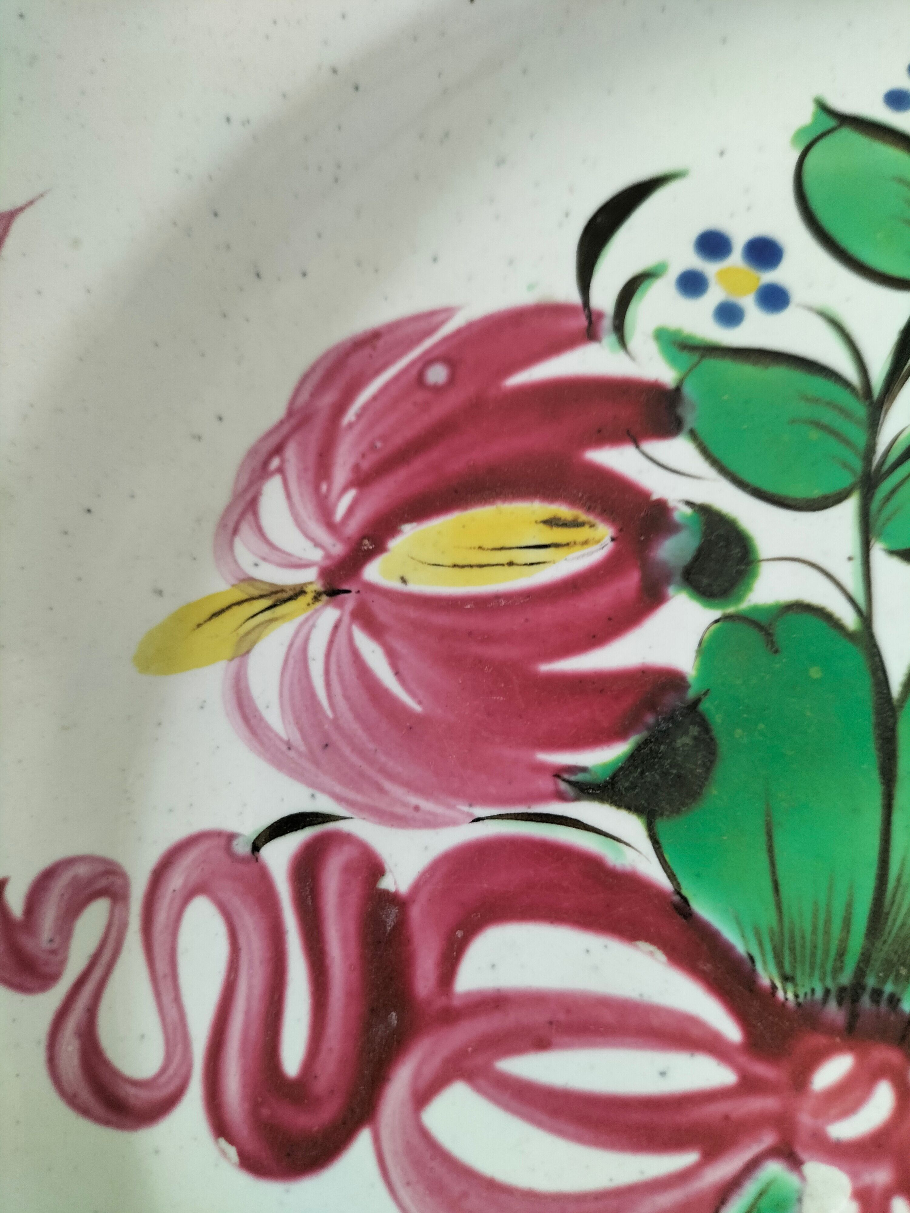 Earthenware plate from the East – attributed to Islettes, 19th century