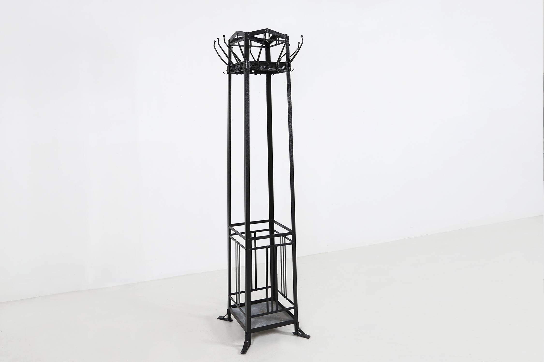 Antique Gustave Serrurier-Bovy Style CoatRack 1905