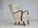 Années 1960, design danois par Alfred Christensen, réupholsté, peau de mouton.