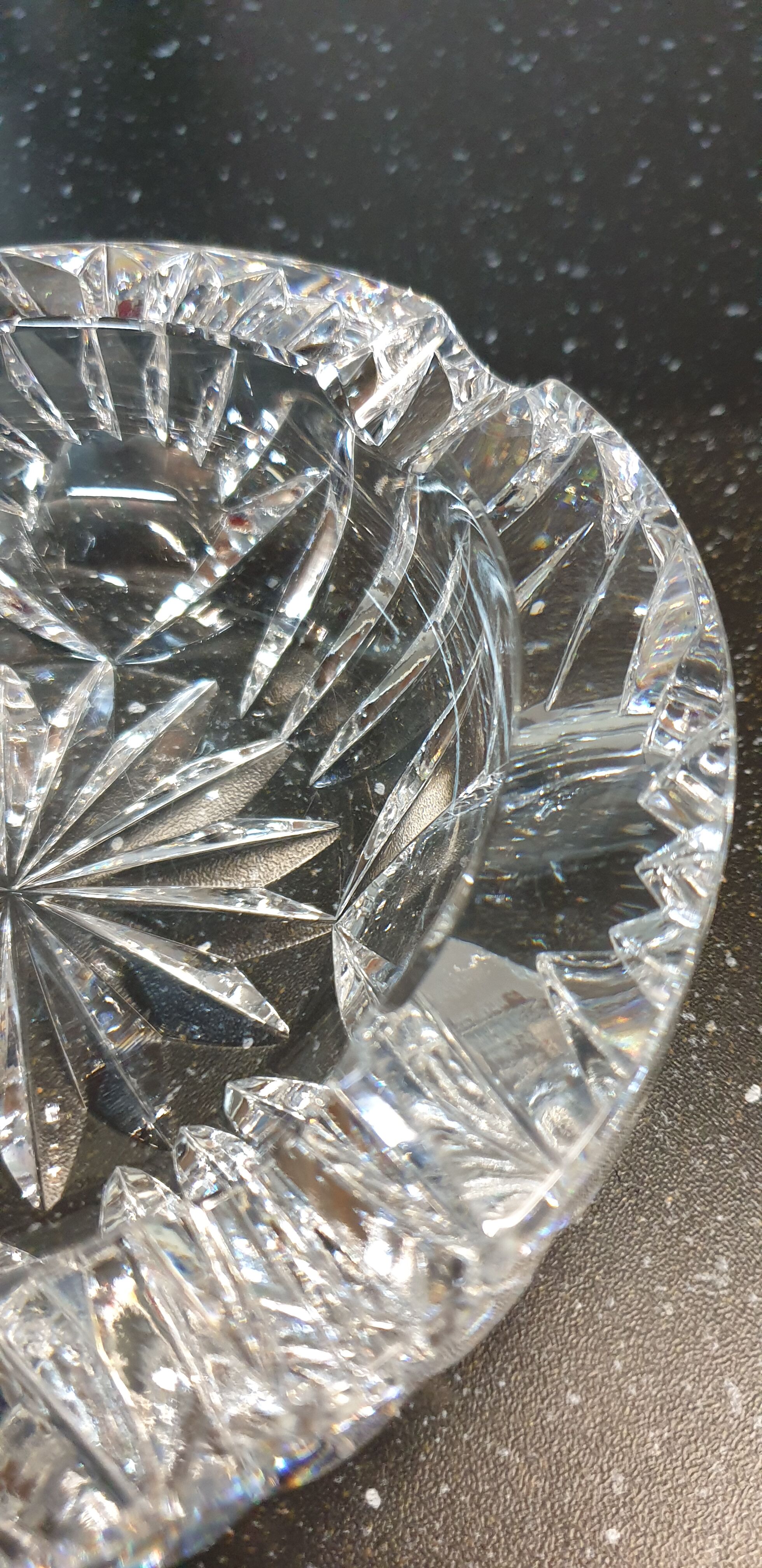 Hand-cut crystal ashtray