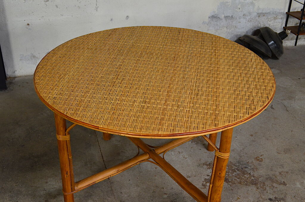 Léontine vintage 60's rattan dining table