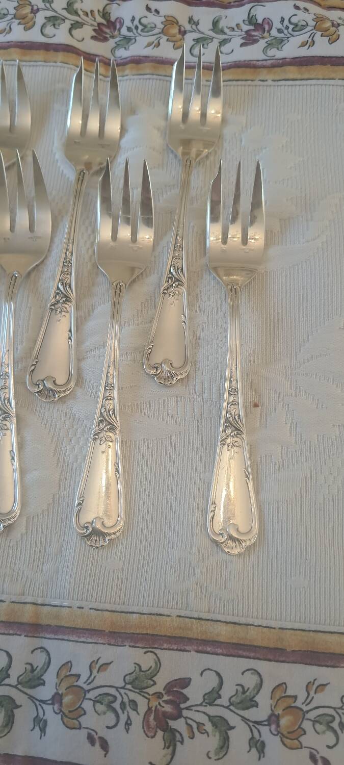 12 Ercuis cake forks