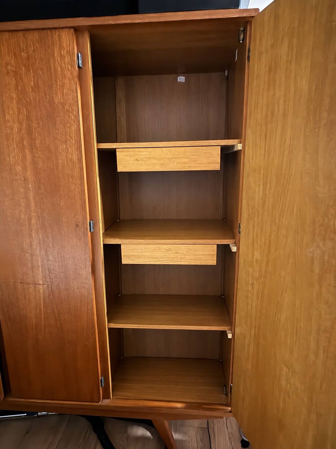 Large oak wardrobe