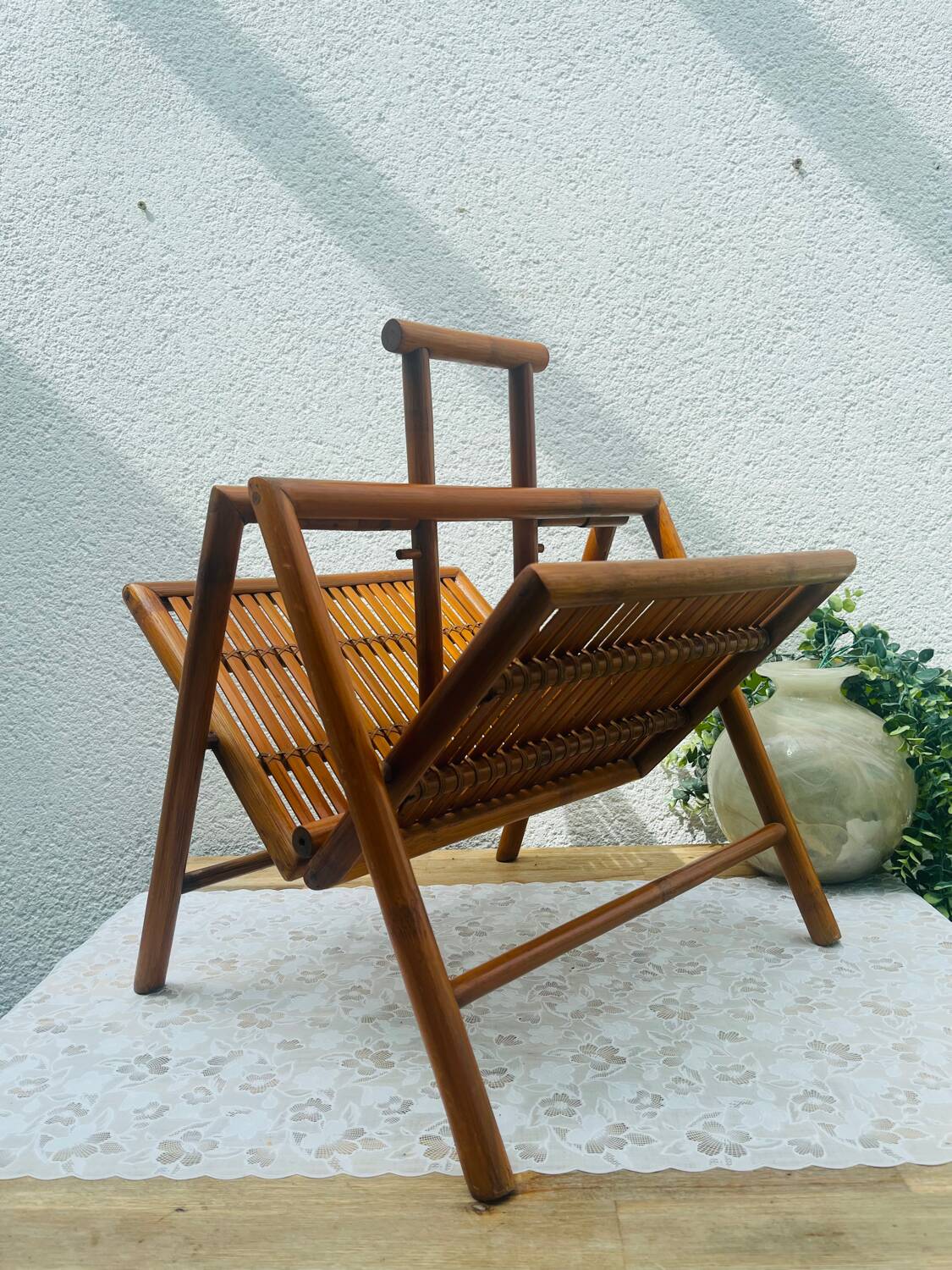 Foldable Bamboo Magazine Rack