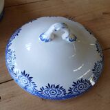 Antique soup tureen from Digoin and Sarreguemines