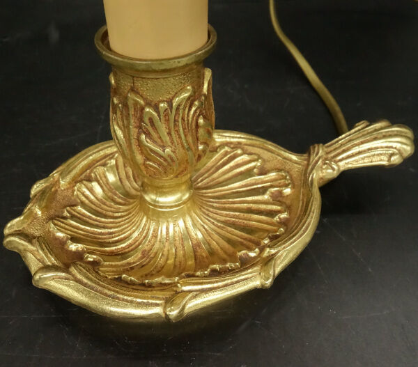 Pair of Louis XV style bedside lamps