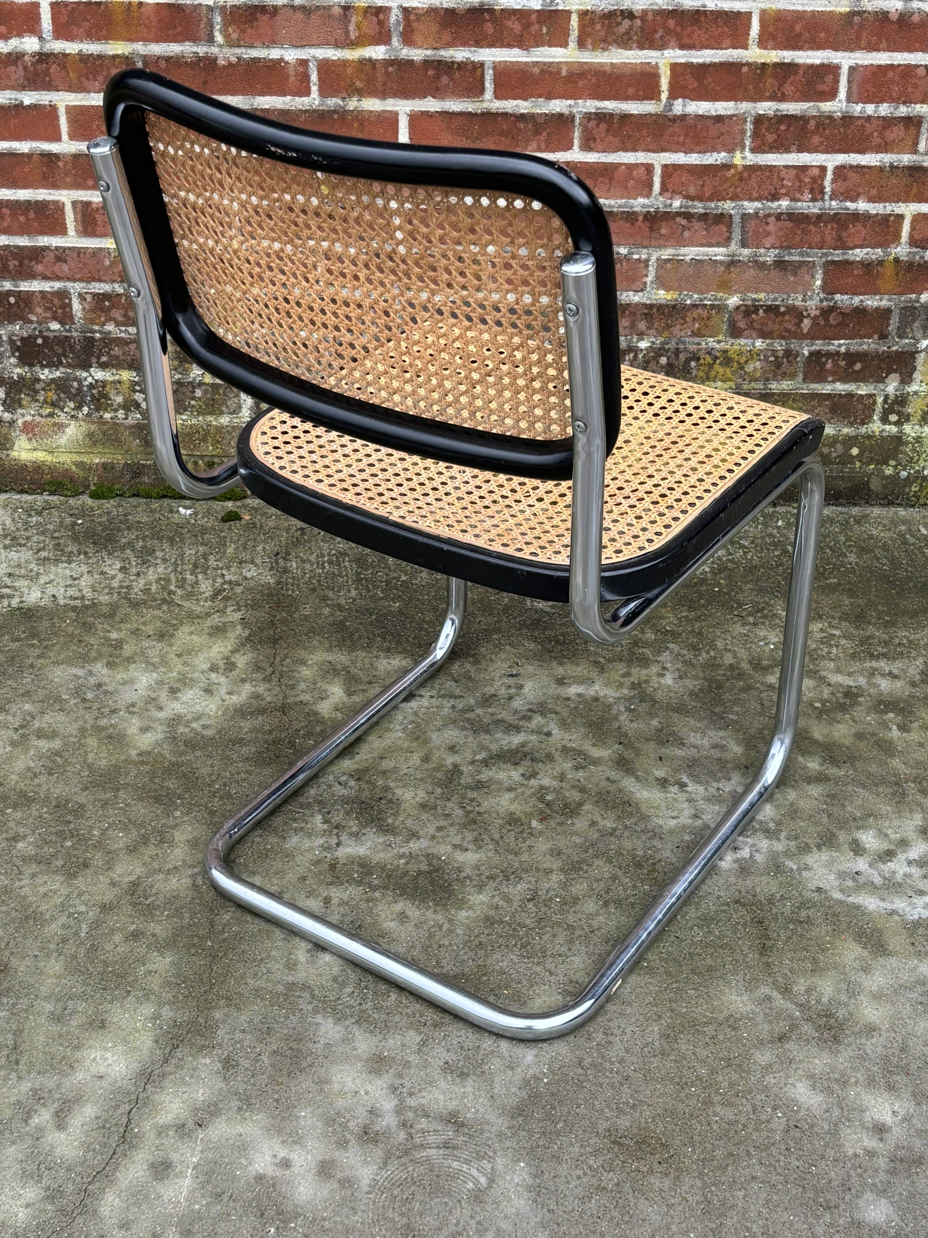 Cesca chair b32 model in chrome and black