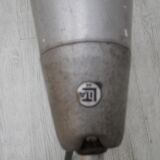 Lita standing projector